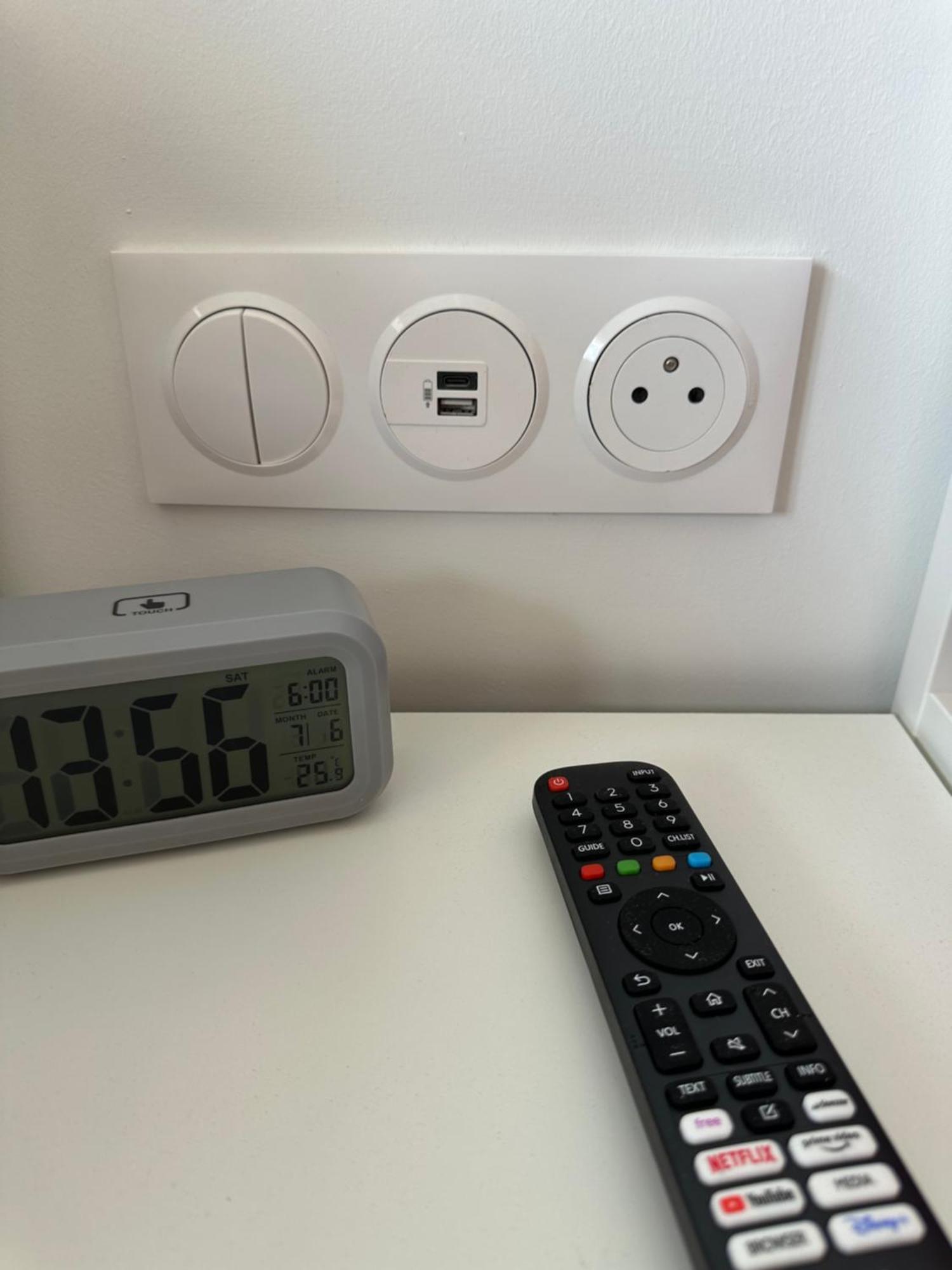 Paris Pantin Magnifique Appartement 4 Pieces De 108M2 Avec 2 Parking Interieur - Tres Cosy Pour 1 A 12 Personnes - Entierement Refait A Neuf Entire Apartment Luxurious And Warm - Pantin Paris 19 Eme Free Wifi Gratuit Екстериор снимка