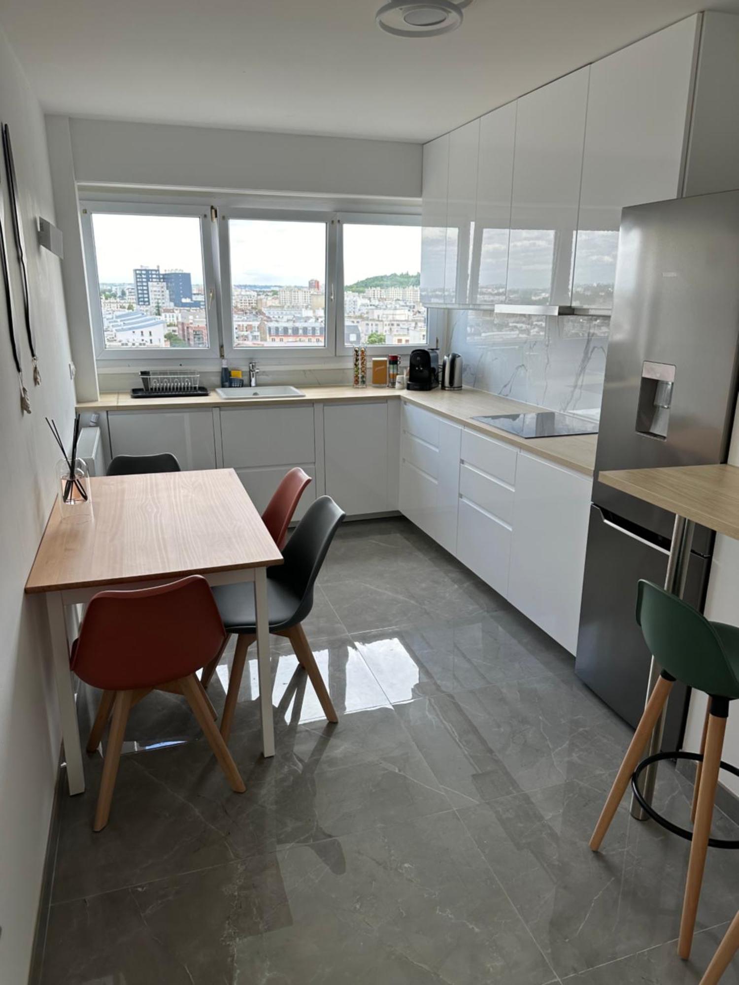 Paris Pantin Magnifique Appartement 4 Pieces De 108M2 Avec 2 Parking Interieur - Tres Cosy Pour 1 A 12 Personnes - Entierement Refait A Neuf Entire Apartment Luxurious And Warm - Pantin Paris 19 Eme Free Wifi Gratuit Екстериор снимка
