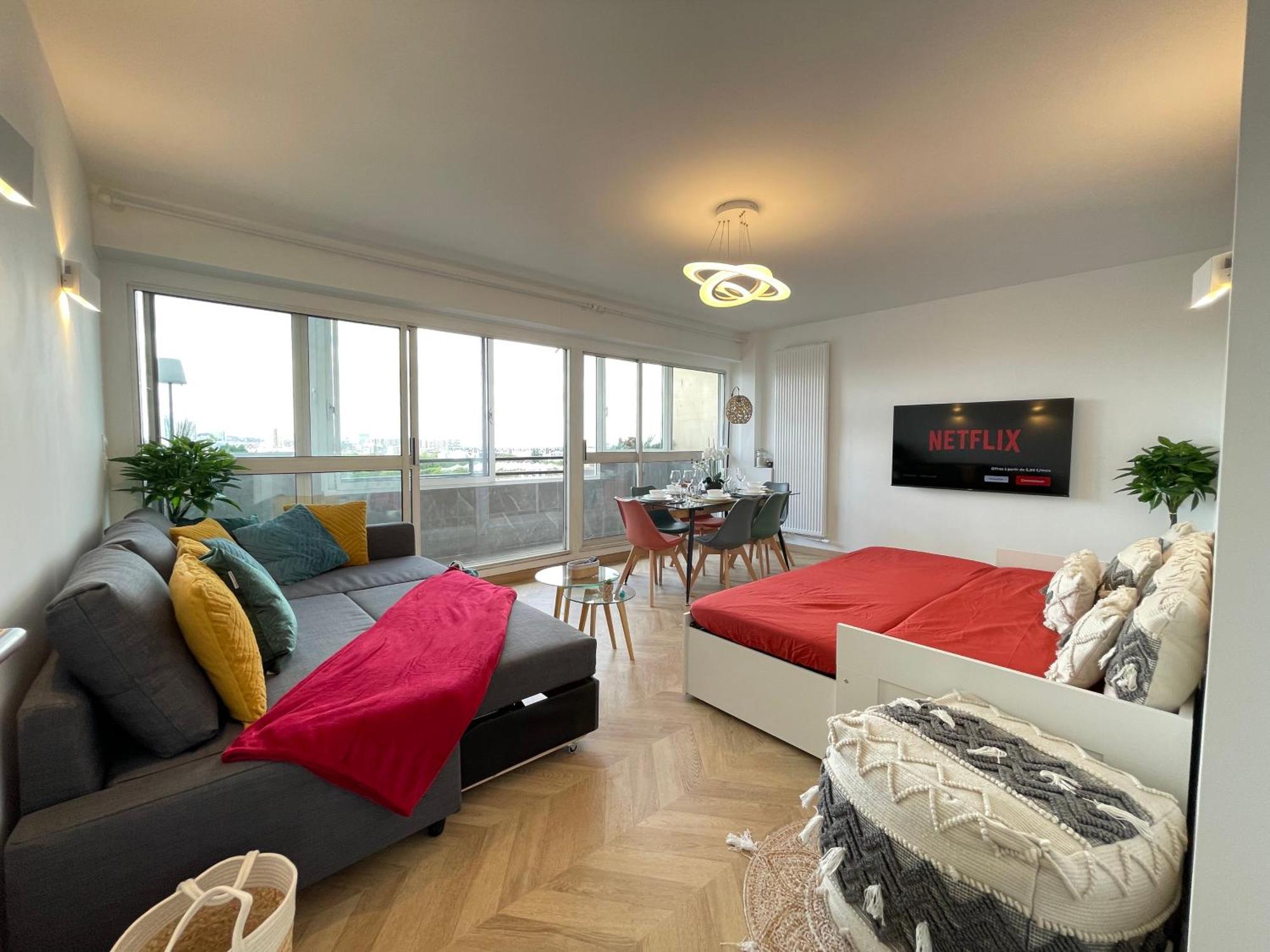 Paris Pantin Magnifique Appartement 4 Pieces De 108M2 Avec 2 Parking Interieur - Tres Cosy Pour 1 A 12 Personnes - Entierement Refait A Neuf Entire Apartment Luxurious And Warm - Pantin Paris 19 Eme Free Wifi Gratuit Екстериор снимка