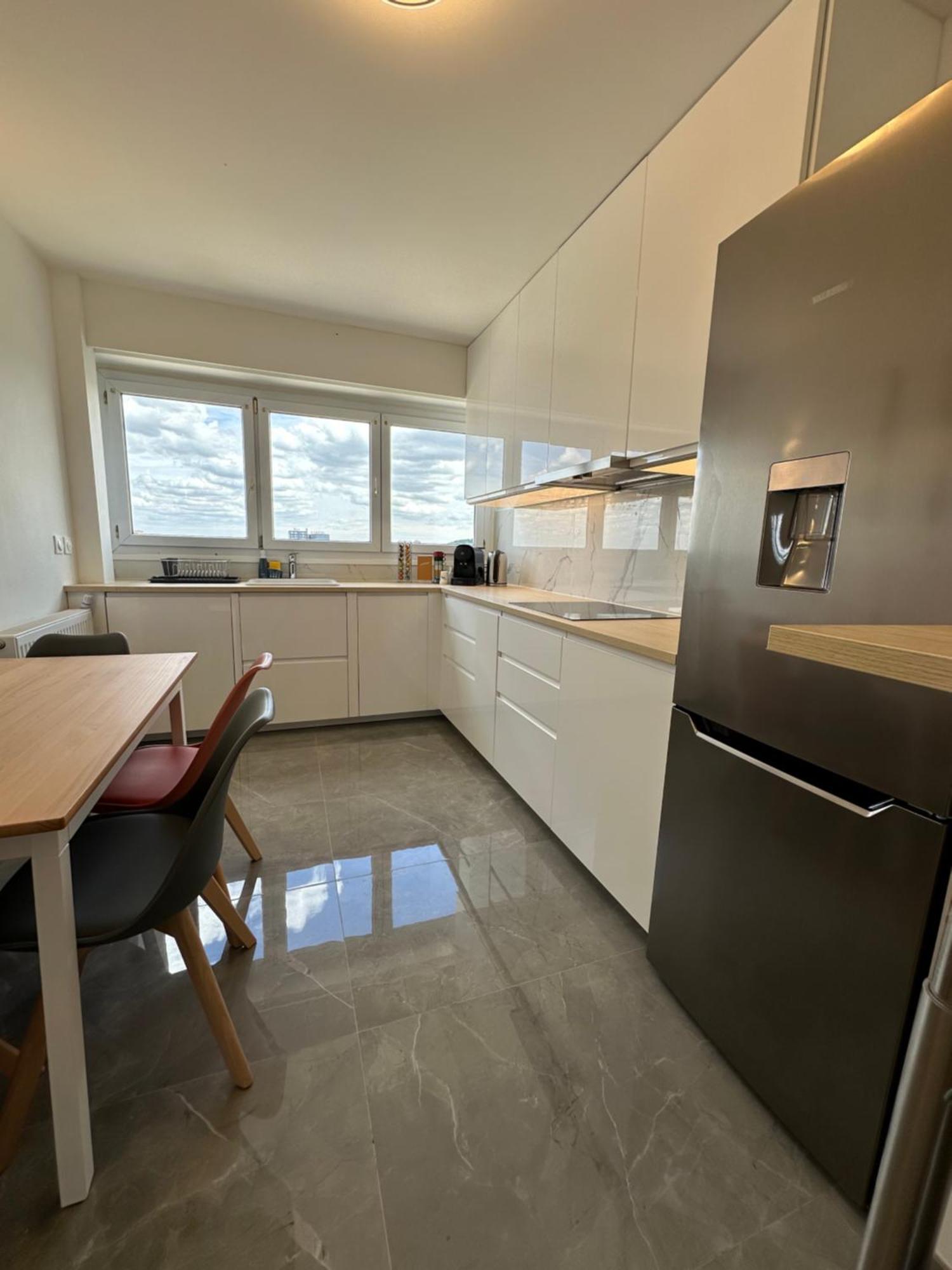 Paris Pantin Magnifique Appartement 4 Pieces De 108M2 Avec 2 Parking Interieur - Tres Cosy Pour 1 A 12 Personnes - Entierement Refait A Neuf Entire Apartment Luxurious And Warm - Pantin Paris 19 Eme Free Wifi Gratuit Екстериор снимка