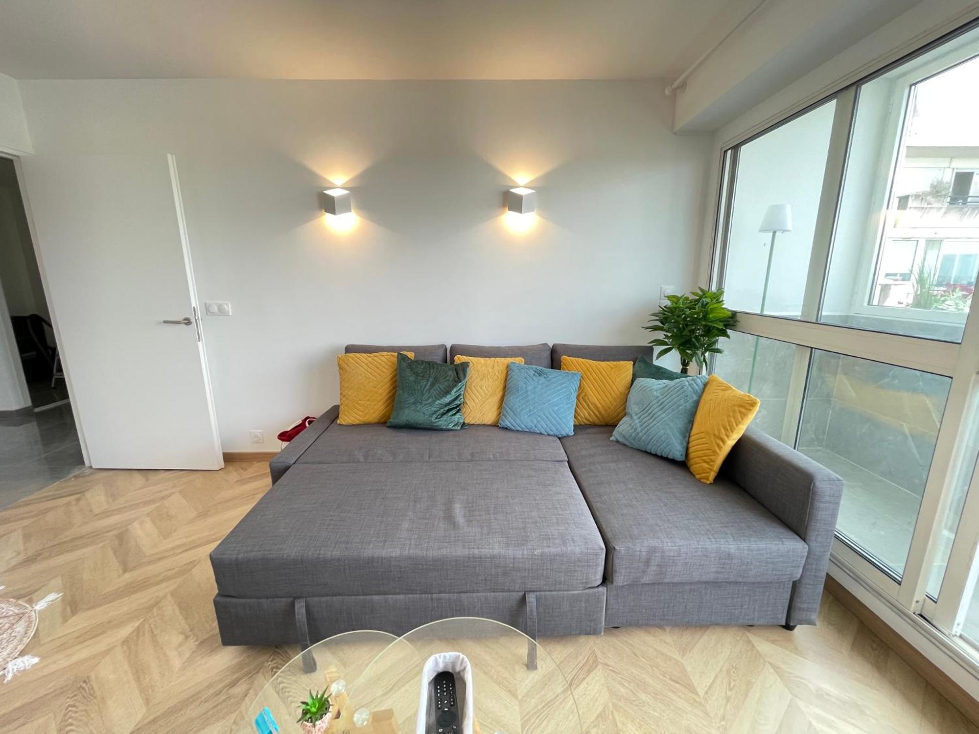 Paris Pantin Magnifique Appartement 4 Pieces De 108M2 Avec 2 Parking Interieur - Tres Cosy Pour 1 A 12 Personnes - Entierement Refait A Neuf Entire Apartment Luxurious And Warm - Pantin Paris 19 Eme Free Wifi Gratuit Екстериор снимка