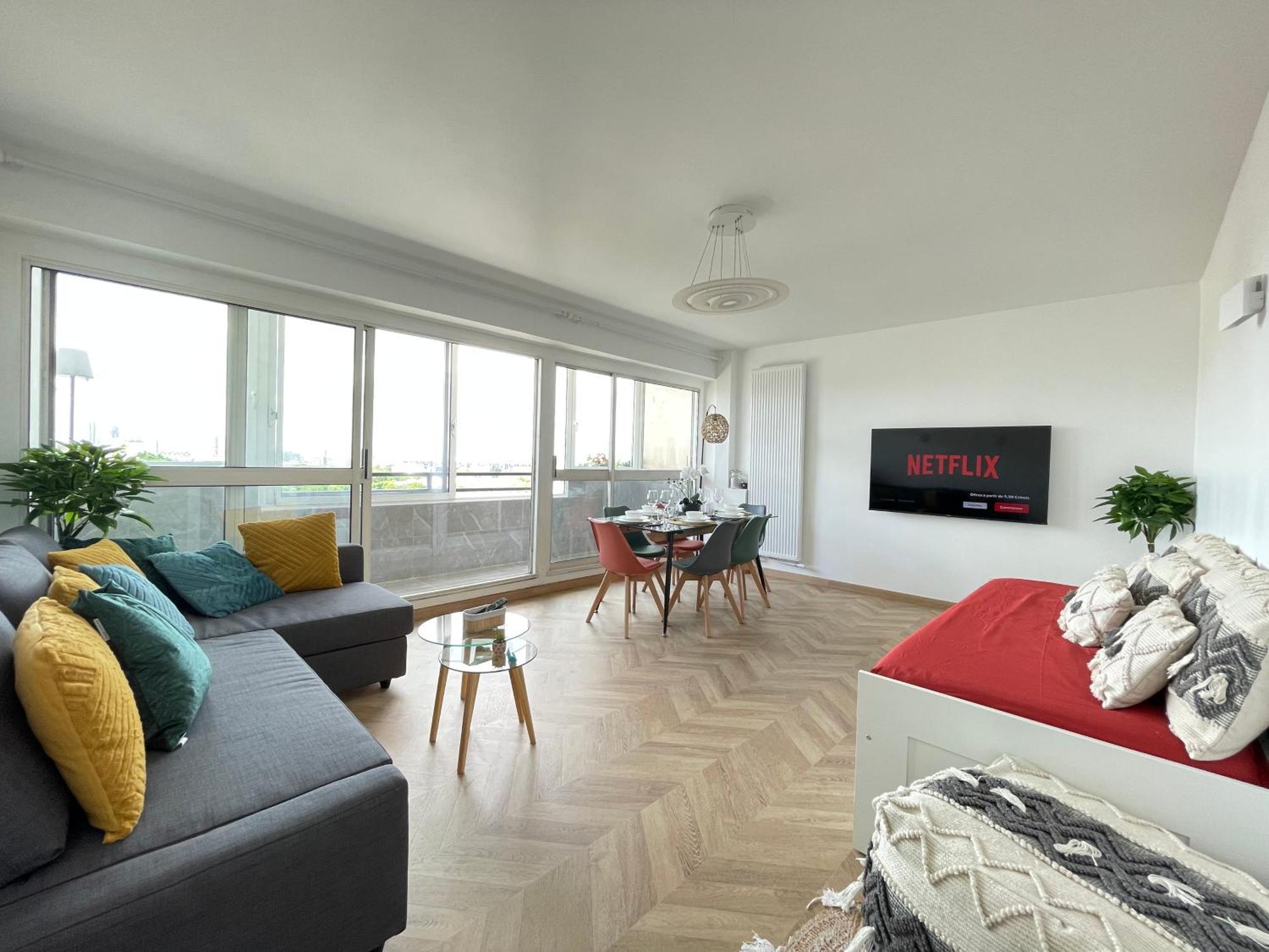 Paris Pantin Magnifique Appartement 4 Pieces De 108M2 Avec 2 Parking Interieur - Tres Cosy Pour 1 A 12 Personnes - Entierement Refait A Neuf Entire Apartment Luxurious And Warm - Pantin Paris 19 Eme Free Wifi Gratuit Екстериор снимка