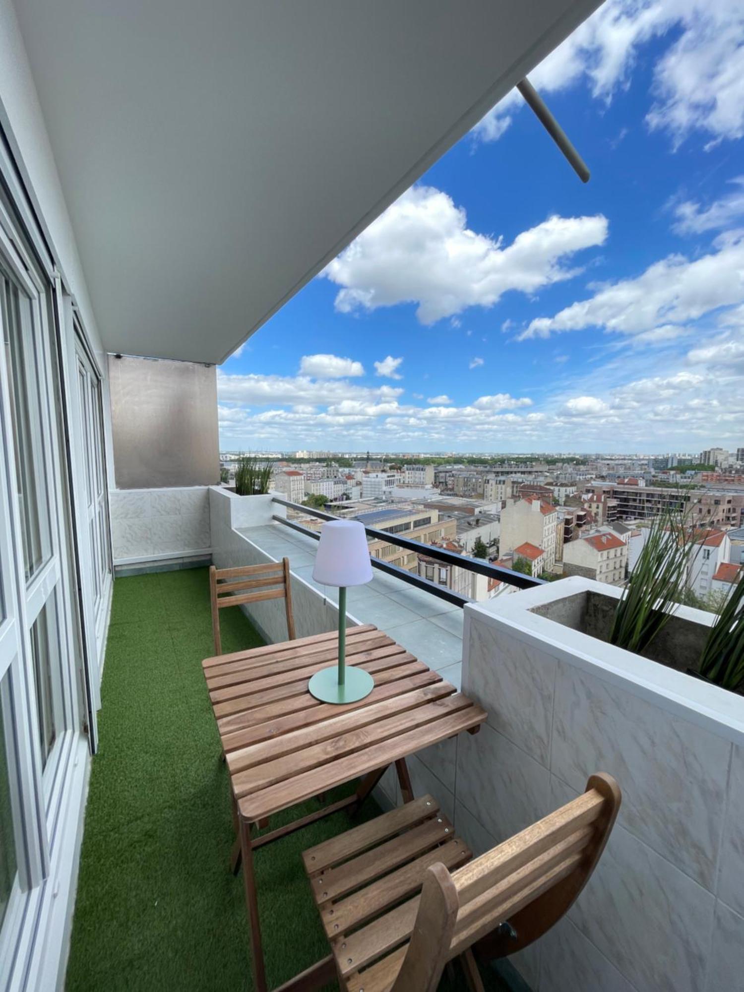 Paris Pantin Magnifique Appartement 4 Pieces De 108M2 Avec 2 Parking Interieur - Tres Cosy Pour 1 A 12 Personnes - Entierement Refait A Neuf Entire Apartment Luxurious And Warm - Pantin Paris 19 Eme Free Wifi Gratuit Екстериор снимка
