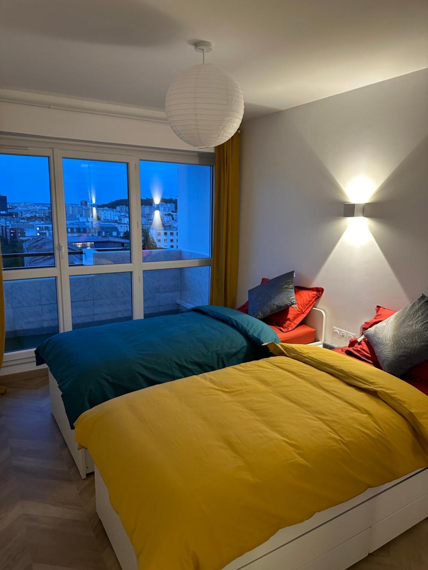 Paris Pantin Magnifique Appartement 4 Pieces De 108M2 Avec 2 Parking Interieur - Tres Cosy Pour 1 A 12 Personnes - Entierement Refait A Neuf Entire Apartment Luxurious And Warm - Pantin Paris 19 Eme Free Wifi Gratuit Екстериор снимка