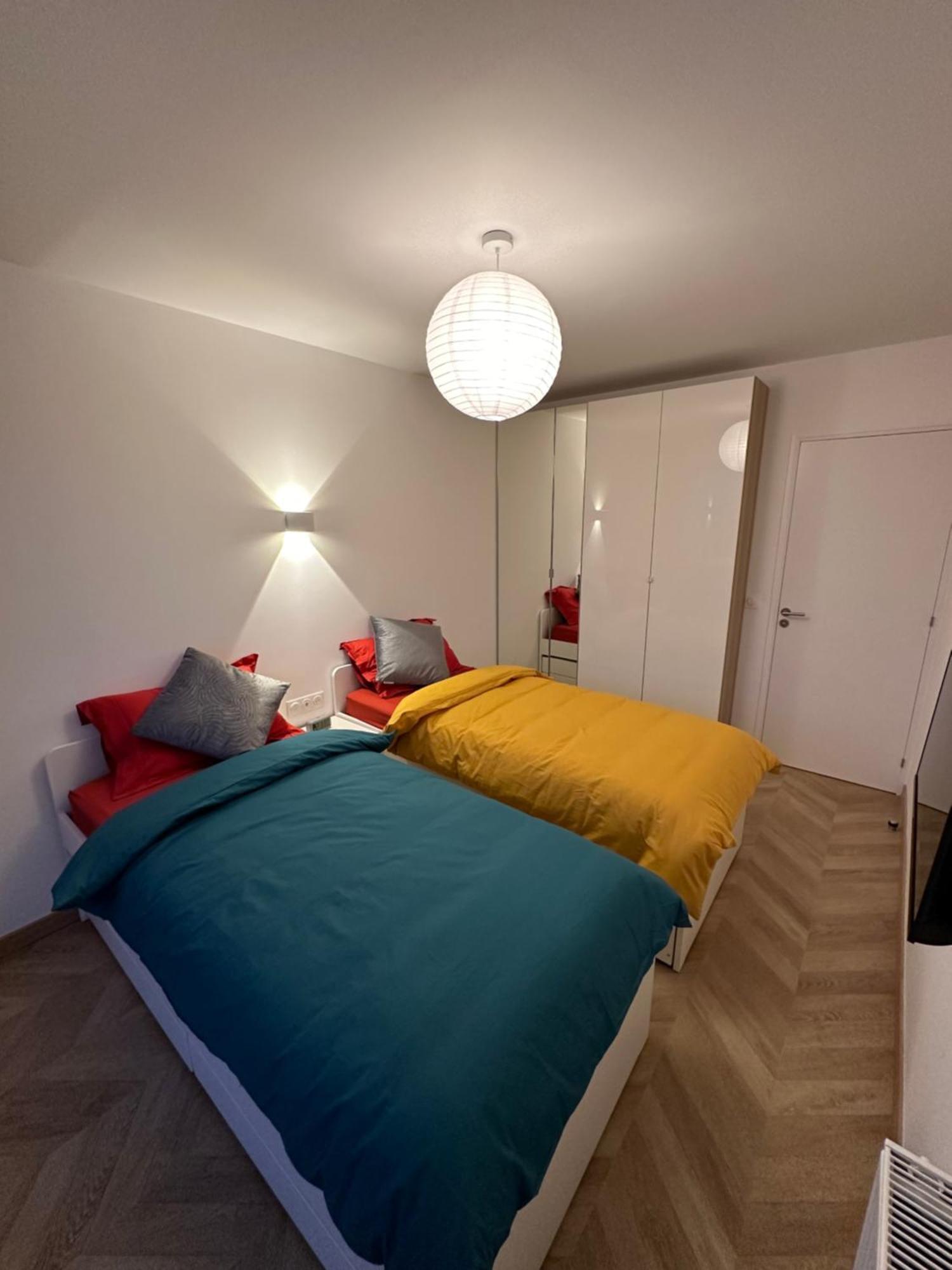 Paris Pantin Magnifique Appartement 4 Pieces De 108M2 Avec 2 Parking Interieur - Tres Cosy Pour 1 A 12 Personnes - Entierement Refait A Neuf Entire Apartment Luxurious And Warm - Pantin Paris 19 Eme Free Wifi Gratuit Екстериор снимка