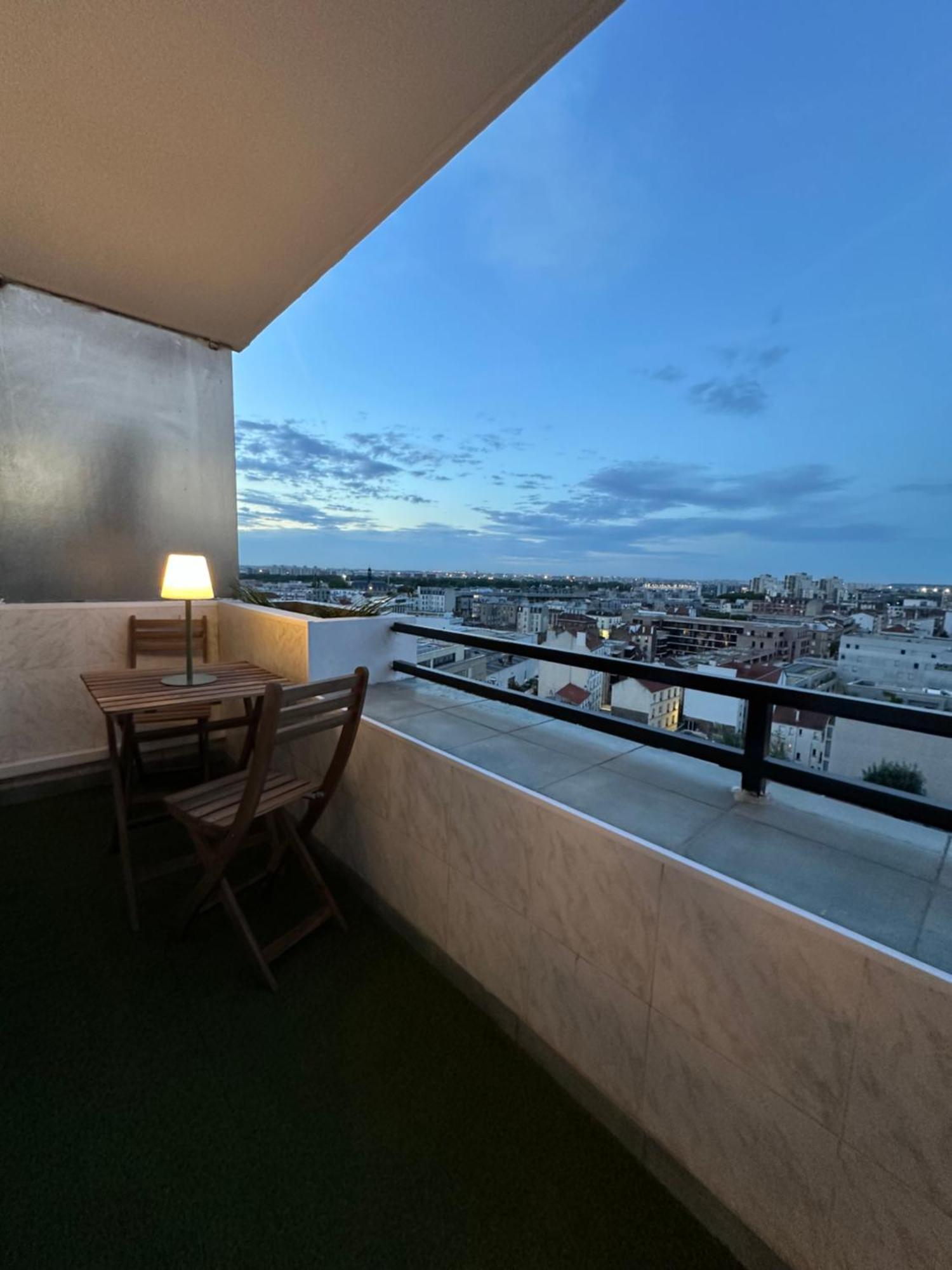 Paris Pantin Magnifique Appartement 4 Pieces De 108M2 Avec 2 Parking Interieur - Tres Cosy Pour 1 A 12 Personnes - Entierement Refait A Neuf Entire Apartment Luxurious And Warm - Pantin Paris 19 Eme Free Wifi Gratuit Екстериор снимка